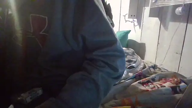 Snapshot of jaxx12369 chatting on December 3, 11:25 pm jaxx12369 online show from December 3, 11:25 pm