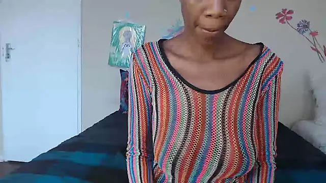 Snapshot of Blacktittiex02 chatting on October 29, 12:40 pm Blacktittiex02 online show from October 29, 12:40 pm