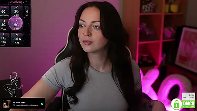 Billiexxox online show from November 9, 1:53 pm