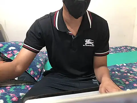 Snapshot of Zeuhorny chatting on March 7, 6:54 pm Zeuhorny online show from March 7, 6:54 pm