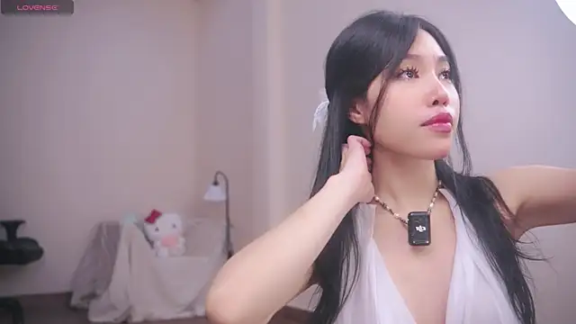 Miuzxc online show from December 14, 3:15 pm