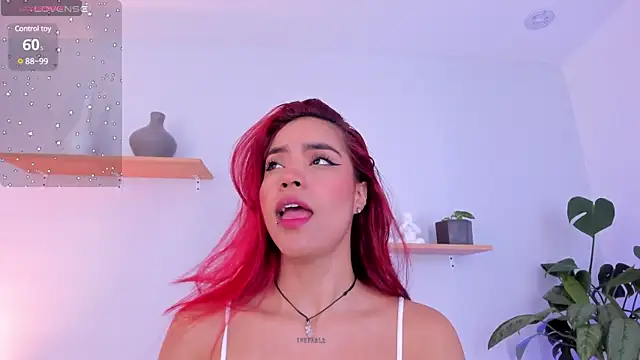 Scarlett Morgan  online show from February 7, 7:17 pm