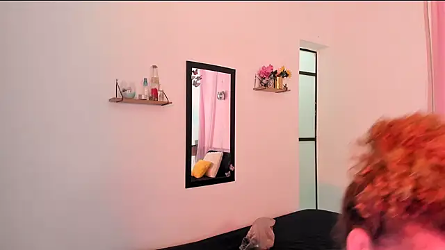 Snapshot of Zamu_1992 chatting on January 11, 8:10 pm Zamu 1992 online show from January 11, 8:10 pm