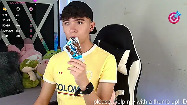 Snapshot of Niico_Cruz chatting on January 10, 7:14 am Niico Cruz online show from January 10, 7:14 am