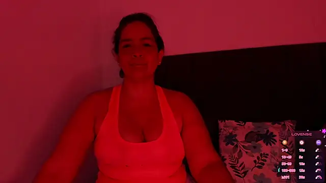 Snapshot of Sammy_Castlevill chatting on January 17, 12:21 pm Sammy Castlevill online show from January 17, 12:21 pm