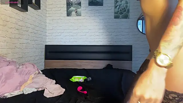 leesmoke online show from October 23, 6:13 am