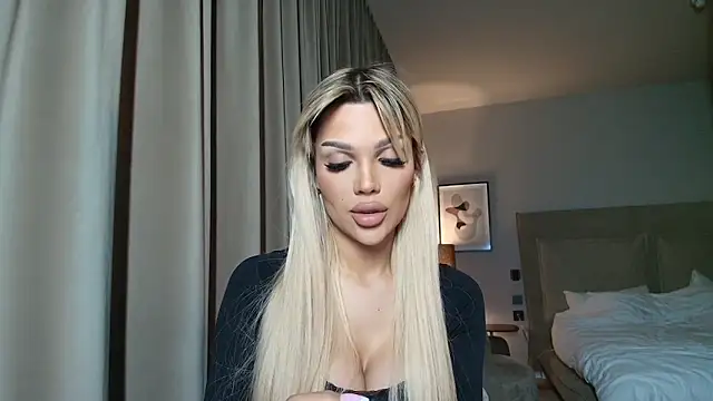 shayblonde online show from March 20, 7:30 pm