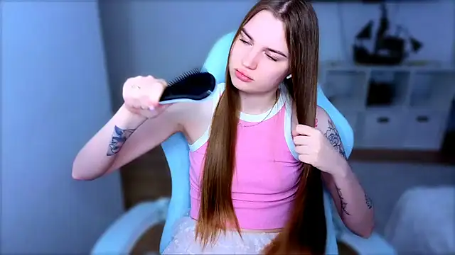 StellaLawless online show from December 19, 8:27 pm