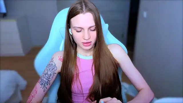 StellaLawless online show from April 23, 7:52 am