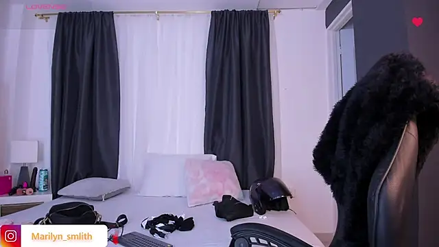 MarilynSmIith online show from September 16, 12:06 pm