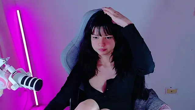 stephybrown online show from February 14, 12:51 am