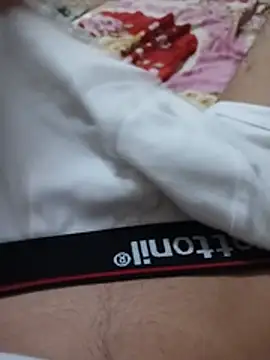 Alswesy18 online show from August 4, 6:32 pm