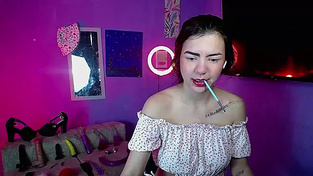 IsisRouse online show from September 16, 2:07 pm