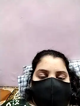 Snapshot of Ruksar-Pathan chatting on January 12, 9:51 am Ruksar-Pathan online show from January 12, 9:51 am