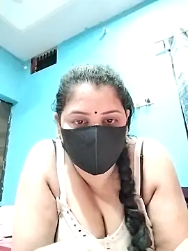Snapshot of Ruksar-Pathan chatting on May 5, 7:33 pm Ruksar-Pathan online show from May 5, 7:33 pm