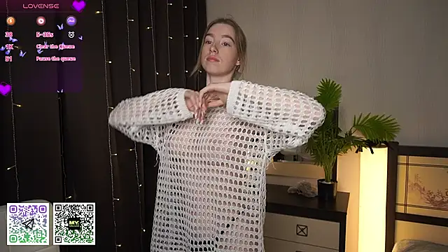 NoreenHatter online show from March 13, 7:39 pm
