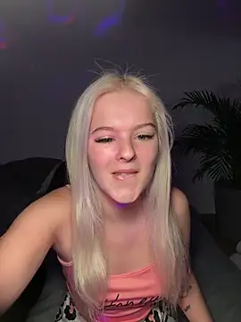 Allylove03 online show from January 5, 6:46 am