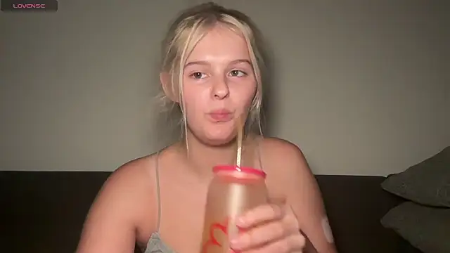 Allylove03 online show from November 15, 6:33 am