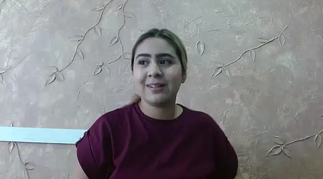 Snapshot of Miabonnett_ chatting on February 6, 12:59 pm Miabonnett online show from February 6, 12:59 pm