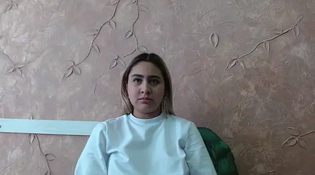 Snapshot of Miabonnett_ chatting on March 3, 6:12 pm Miabonnett online show from March 3, 6:12 pm