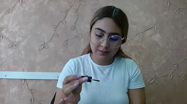 Snapshot of Miabonnett_ chatting on March 14, 3:14 pm Miabonnett online show from March 14, 3:14 pm