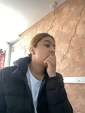 Snapshot of Miabonnett_ chatting on September 16, 11:55 am Miabonnett online show from September 16, 11:55 am