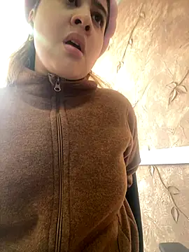 Snapshot of Miabonnett_ chatting on September 22, 11:56 am Miabonnett online show from September 22, 11:56 am