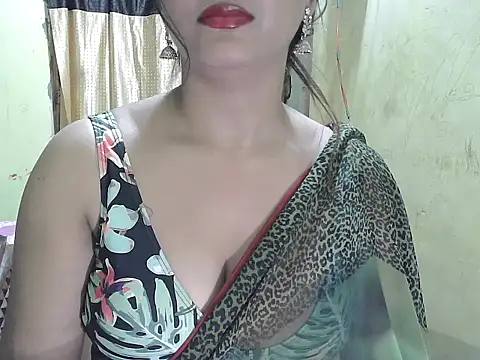 Snapshot of Model-Tanya chatting on October 25, 6:57 pm Model-Tanya online show from October 25, 6:57 pm