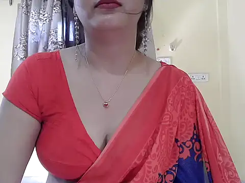 Model-Tanya online show from April 22, 9:01 am