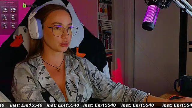 Emili1- online show from January 15, 4:00 pm