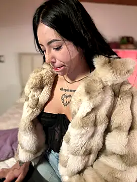 eva elifee online show from September 8, 11:04 pm