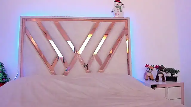  Andyy   online show from December 20, 4:57 pm