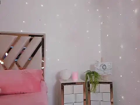  Andyy   online show from February 20, 9:42 pm