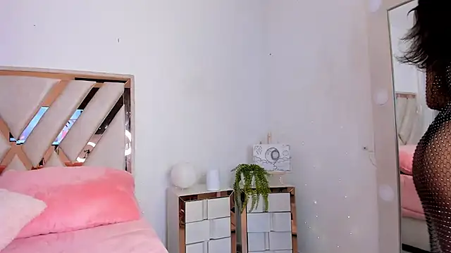  Andyy   online show from February 23, 11:58 pm