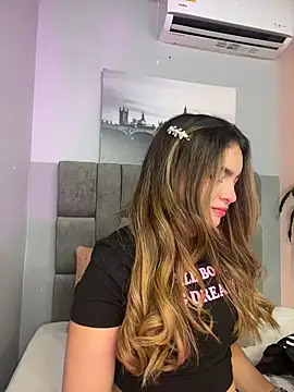 Snapshot of selene_tylor_ chatting on July 19, 8:34 pm selene tylor online show from July 19, 8:34 pm