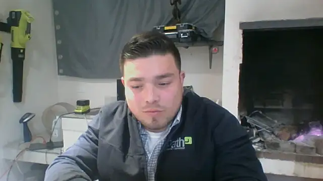 Snapshot of DirtyRcride chatting on January 20, 5:59 am DirtyRcride online show from January 20, 5:59 am