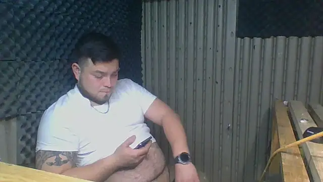 Snapshot of DirtyRcride chatting on March 10, 8:45 pm DirtyRcride online show from March 10, 8:45 pm