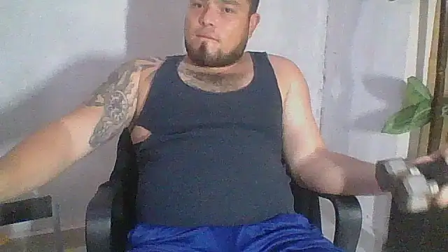 Snapshot of DirtyRcride chatting on September 22, 2:52 pm DirtyRcride online show from September 22, 2:52 pm