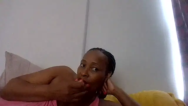 BabeAssXX online show from March 19, 1:48 pm