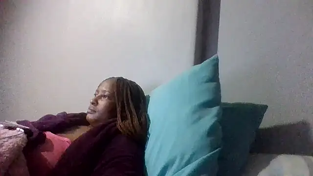 BabeAssXX online show from April 12, 5:29 pm