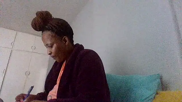 Snapshot of BabeAssXX chatting on May 1, 7:35 am BabeAssXX online show from May 1, 7:35 am