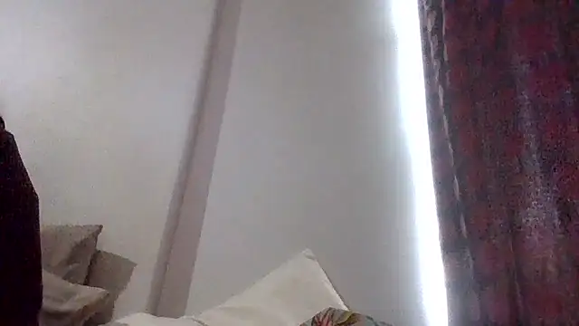 Snapshot of BabeAssXX chatting on July 28, 2:57 pm BabeAssXX online show from July 28, 2:57 pm