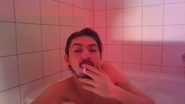 Snapshot of Wesleymodel chatting on February 9, 9:41 pm Wesleymodel online show from February 9, 9:41 pm