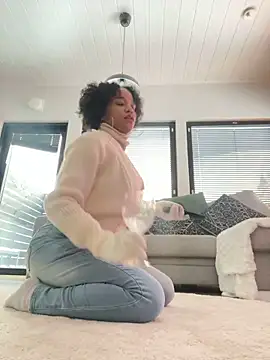 Black Dolll online show from December 17, 11:28 am