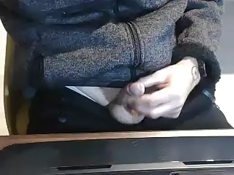 Adri gard online show from December 14, 8:02 am