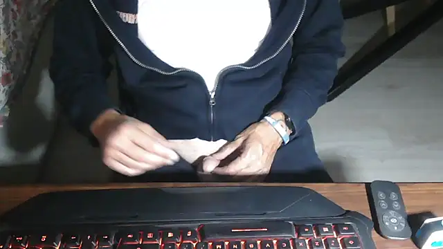 Adri gard online show from October 10, 9:03 pm