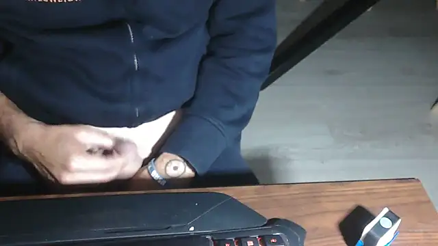 Adri gard online show from October 14, 8:42 pm