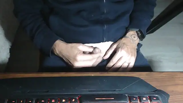 Adri gard online show from October 20, 8:31 pm