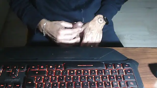 Adri gard online show from November 15, 9:54 pm