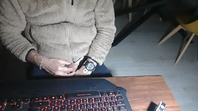 Adri gard online show from March 21, 9:29 pm